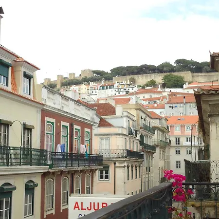 New Aljubarrota Casa de hóspedes 2*