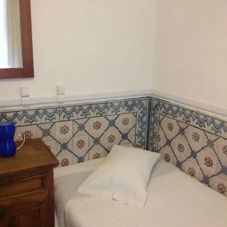 New Aljubarrota Πανσιόν 2*